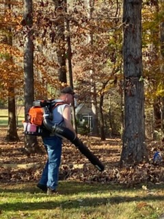 Fall seasonal cleanup — HOA property maintenance